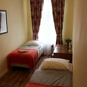 https://vintage-apartment.karlovyvary-hotels.com